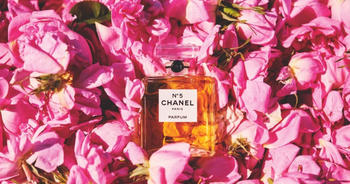 Chanel Eau De Parfum Spray Scent