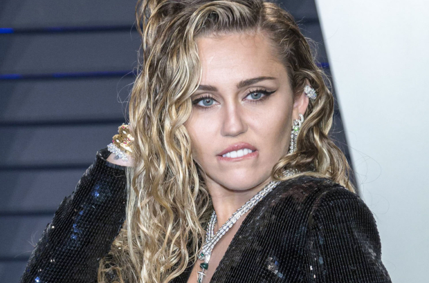 Miley Cyrus: 15 años de evolución desde Hannah Montana