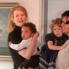 Tom y Nicole junto a sus hijos Isabella y Connor.