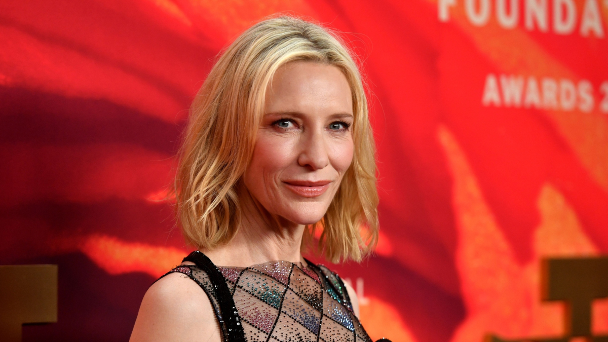 
         Cate Blanchett tiene el corte de pelo a media melena más favorecedor para las mayores de 50 
    