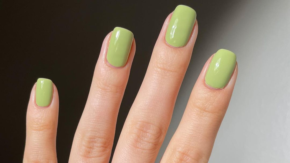 
         Los dos colores de uñas que nos darán buena suerte en otoño según las expertas en Feng Shui 
    