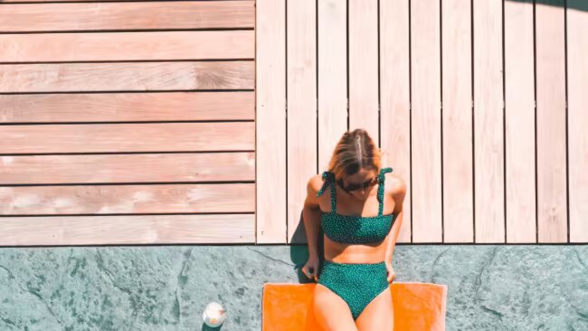 
        Adelántate al verano con la nueva colección de bikinis de Etam y sus originales diseños
    