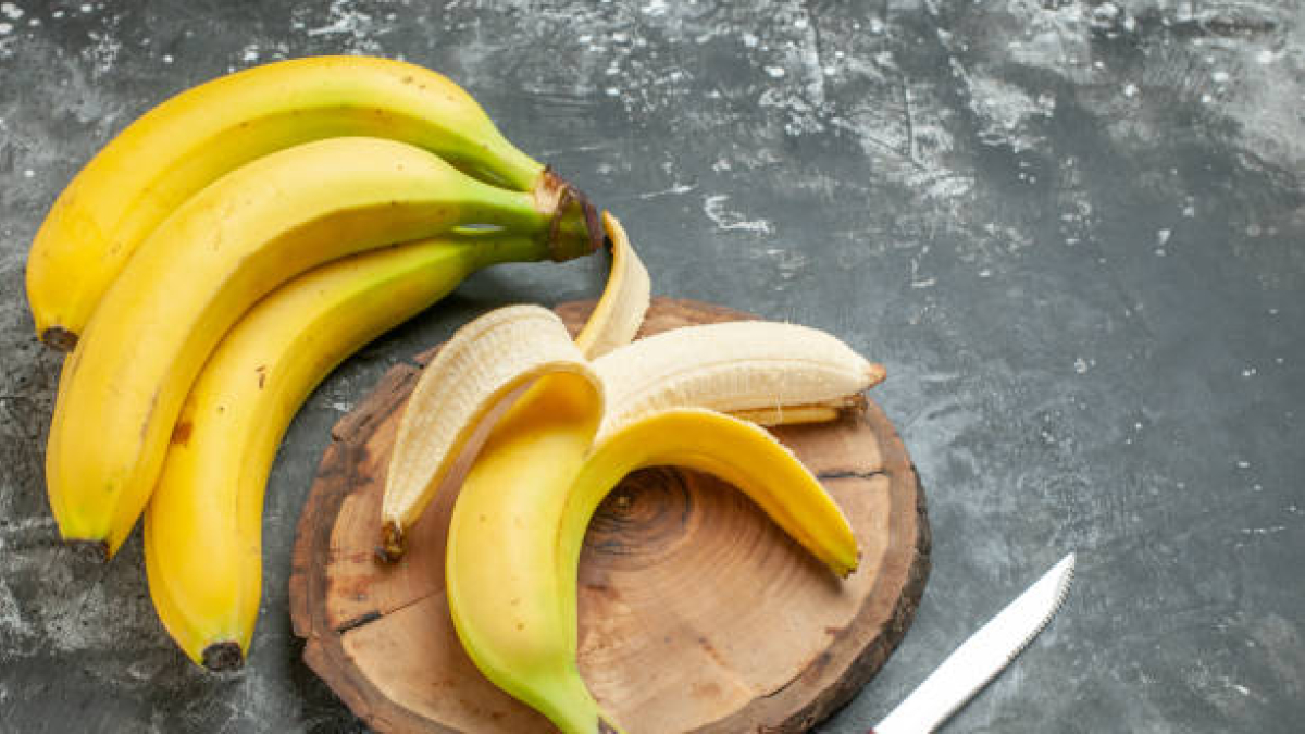 
         Por qué deberías incluir un plátano en el desayuno según la ciencia 
    