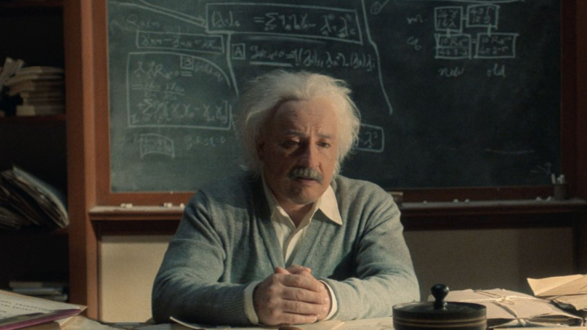 
        'Einstein y la bomba', el documental de Netflix que muestra lo que no te contaron en 'Oppenheimer'
    