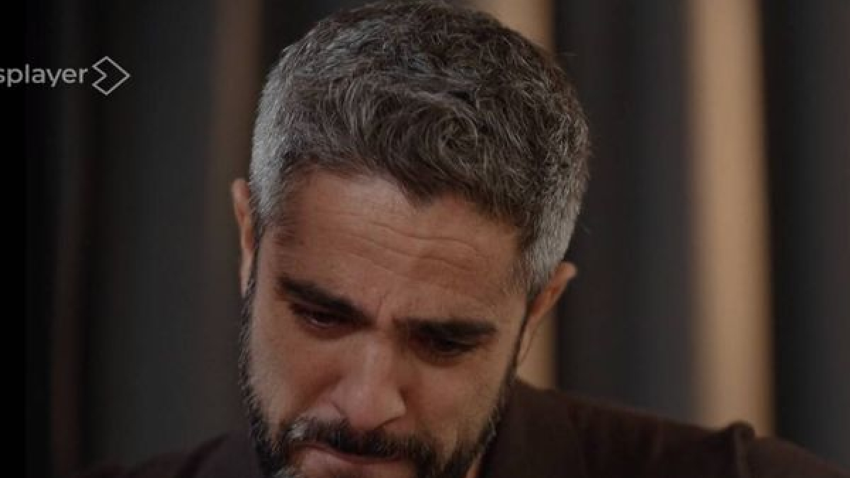 
        Roberto Leal rompe a llorar recordando a su padre en 'El camino a casa'
    