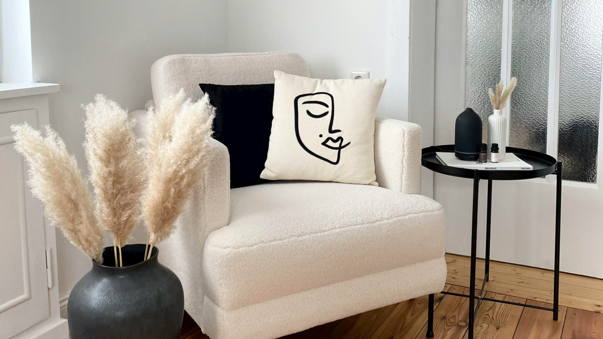 
        Primark Home nos enamora con este mueble de diseño que parece recién sacado de Zara Home
    
