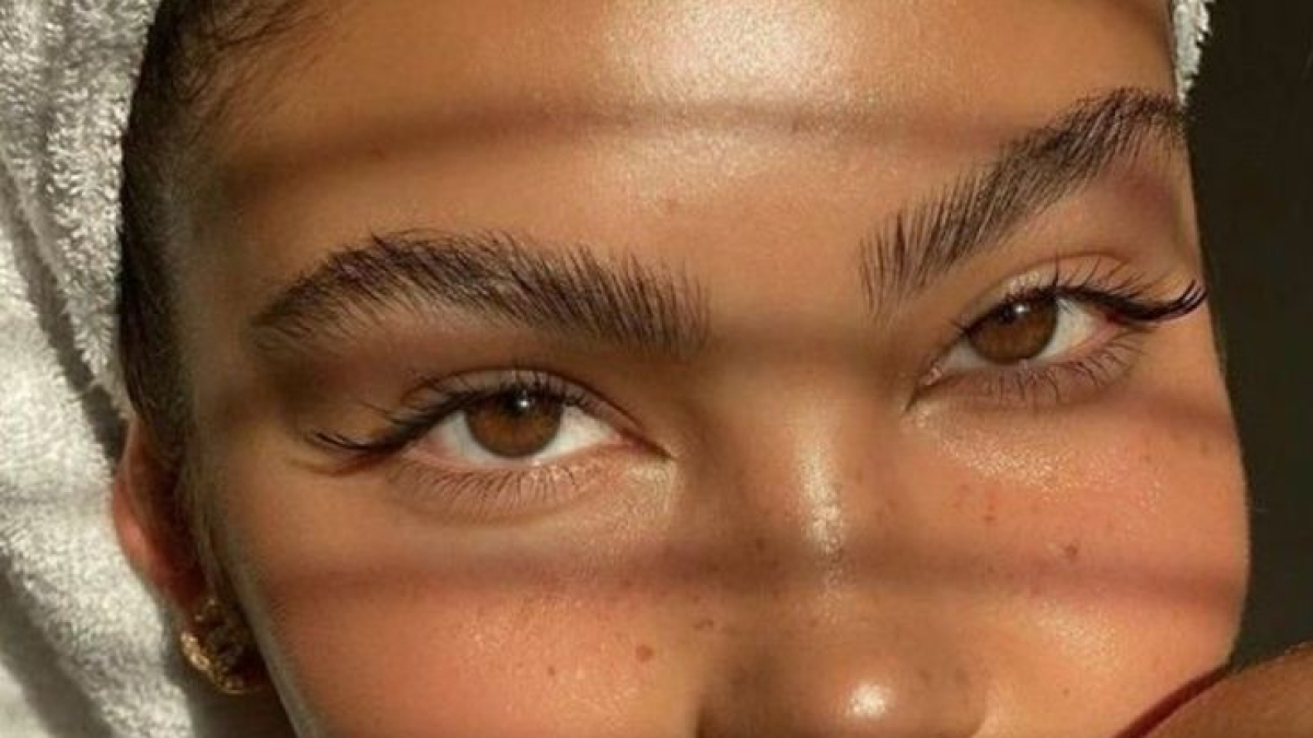 
        Llega el microshading: la técnica perfecta de diseño de cejas sin tener que maquillarlas a diario
    
