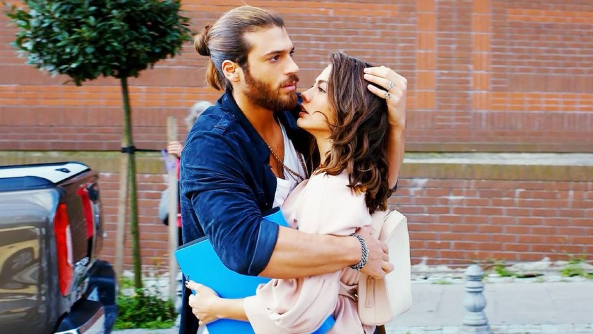 
                Mensaje para Nova y Divinity: necesitamos volver a ver estas telenovelas turcas en España
            