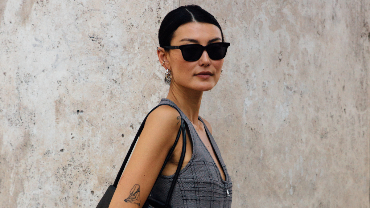 
        Nueve prendas de las rebajas de Zara que son tendencia en el 'street style' este verano
    