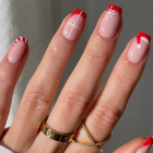 Manicura francesa de Navidad