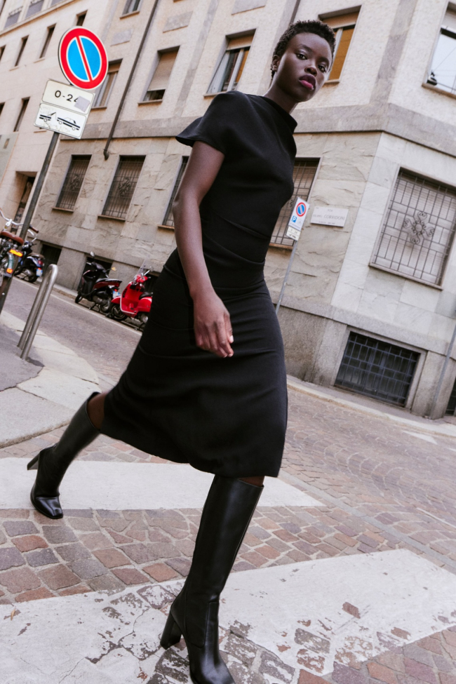 Nuevo en Zara: 12 vestidos negros que serán tu 24/7