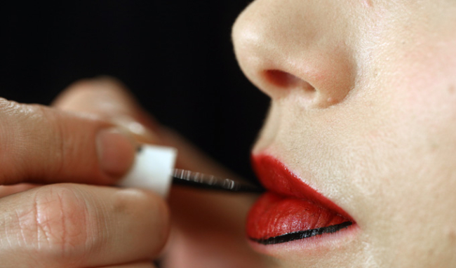 Cómo maquillar los labios para que parezcan más gruesos