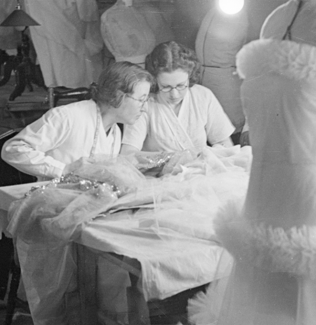 zona Inspiración editorial El vestido: la historia de una prenda que cambió Inglaterra