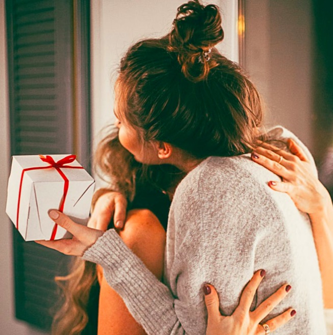 Qué regalar a mi novio en las primeras navidades juntos: ideas geniales