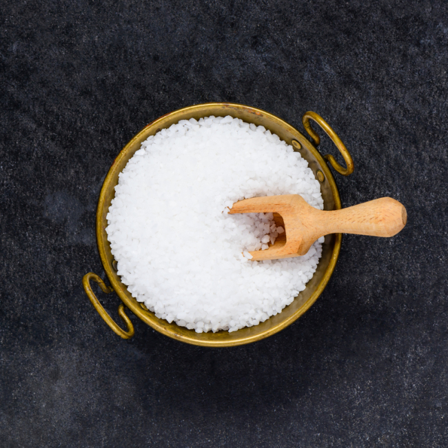 La sal hace que disminuyan los niveles de potasio (ENVATO).
