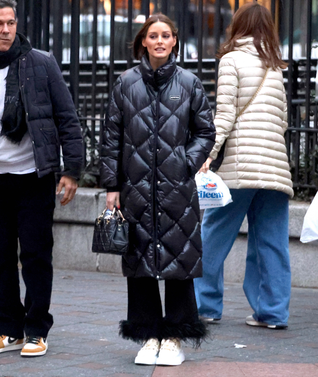 Este abrigo acolchado de Mango Outlet es mega parecido a uno que tiene  Olivia Palermo en su armario