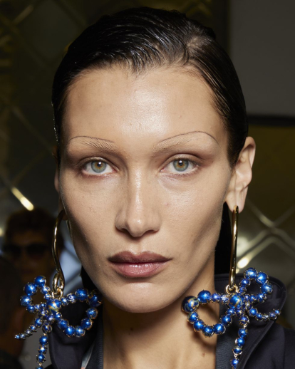 Cejas Bella Hadid