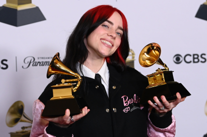 Billie Eilish, ganadora de los premios Grammy 2024